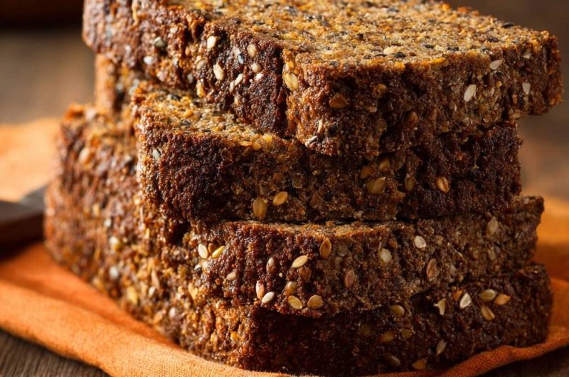 Vollkorn-Kernbrot