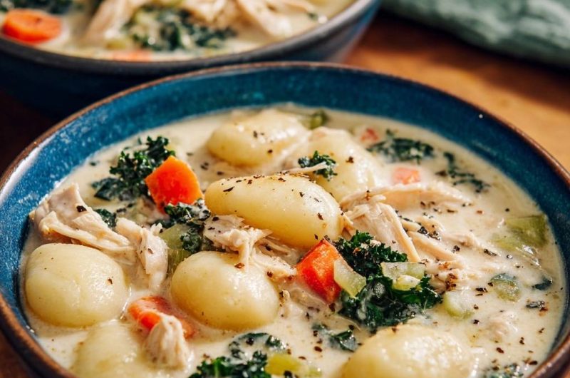 Gnocchi-Hähnchen-Suppe