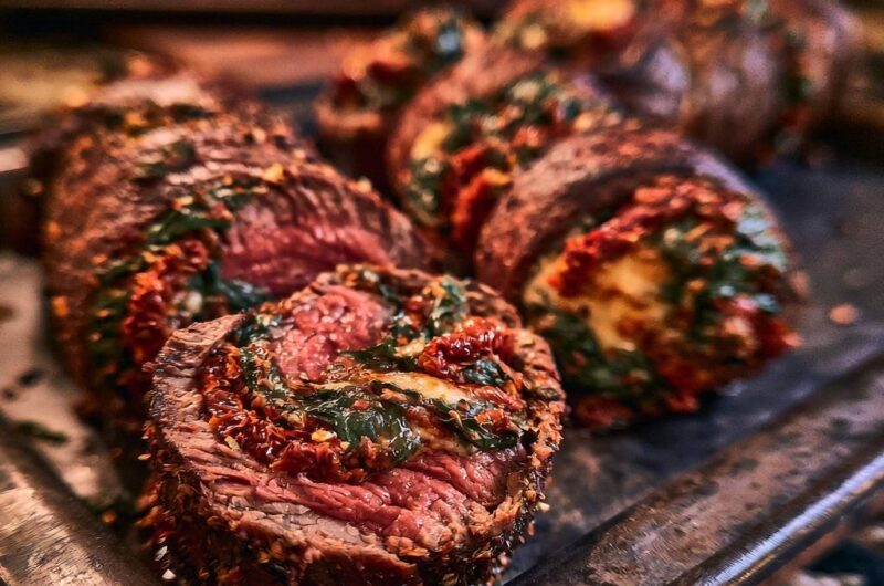 Mediterrane Rinder-Pinwheels vom Grill
